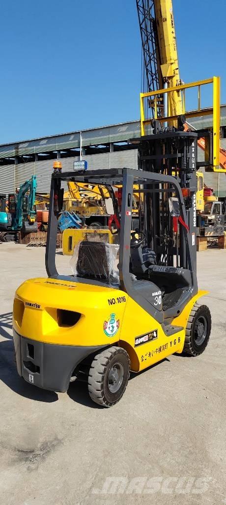 Komatsu FD 30 T-17 Empilhadores Diesel
