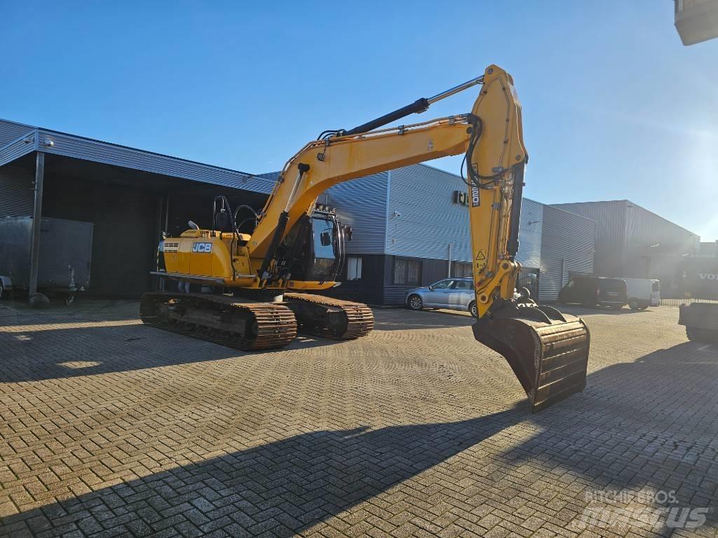JCB JS 220 LC Escavadoras de rastos