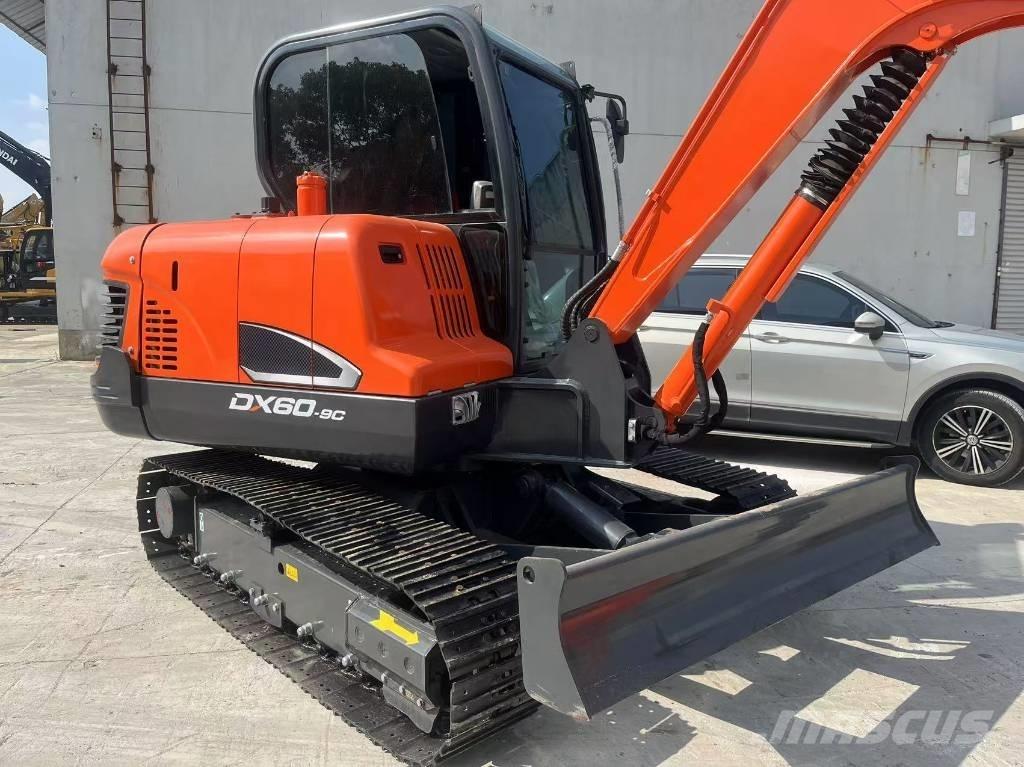 Doosan DX 60 Escavadoras de rastos