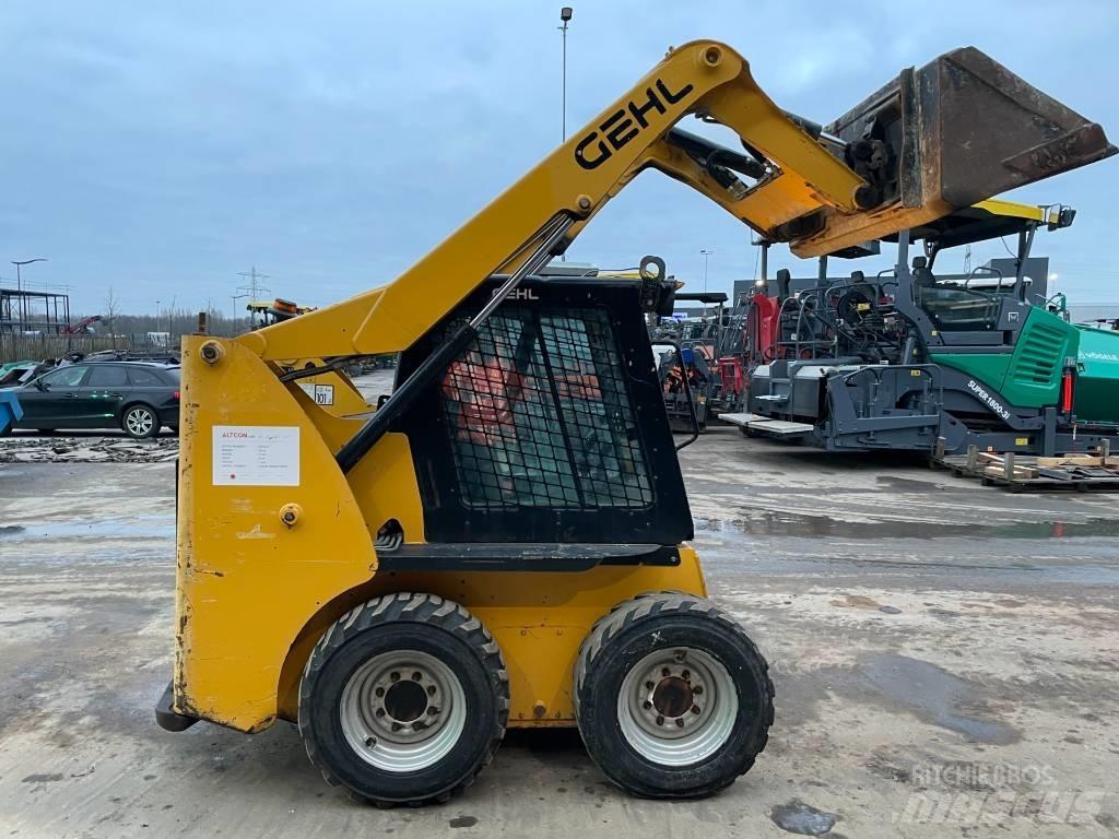 Gehl R 165 Carregadoras de direcção deslizante