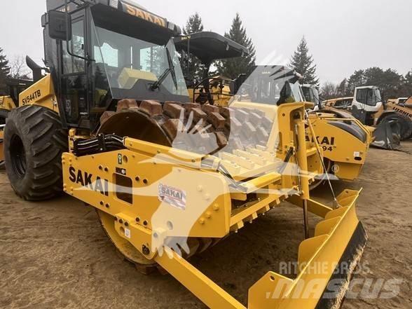 Sakai SV544T Cilindros Compactadores monocilíndricos