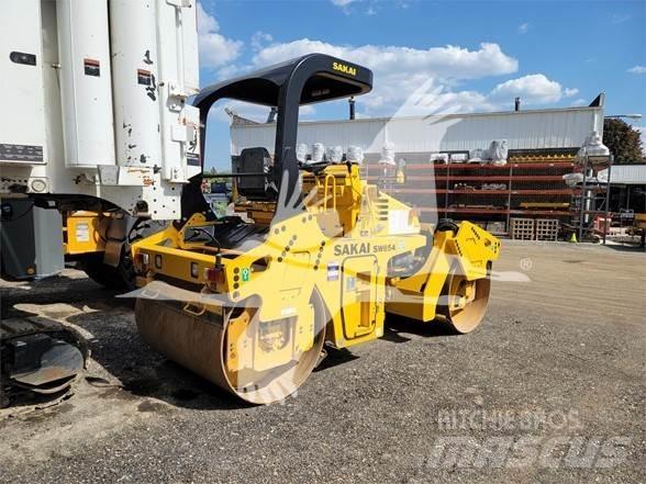 Sakai SW654 Cilindros Compactadores monocilíndricos