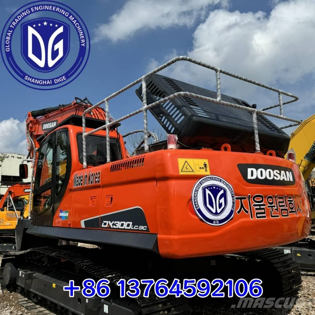 Doosan DX300LC-9C Escavadoras de rastos