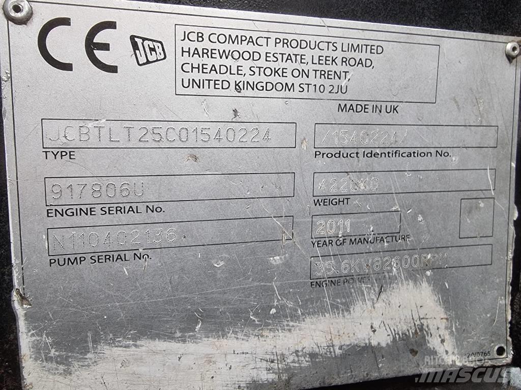 JCB TLT 25 D Manipuladores telescópicos