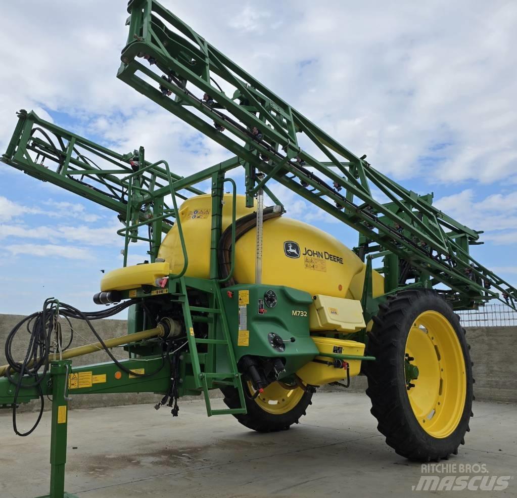 John Deere M 732 Pulverizadores rebocados