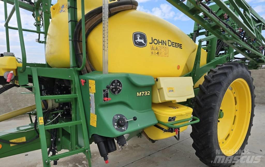 John Deere M 732 Pulverizadores rebocados