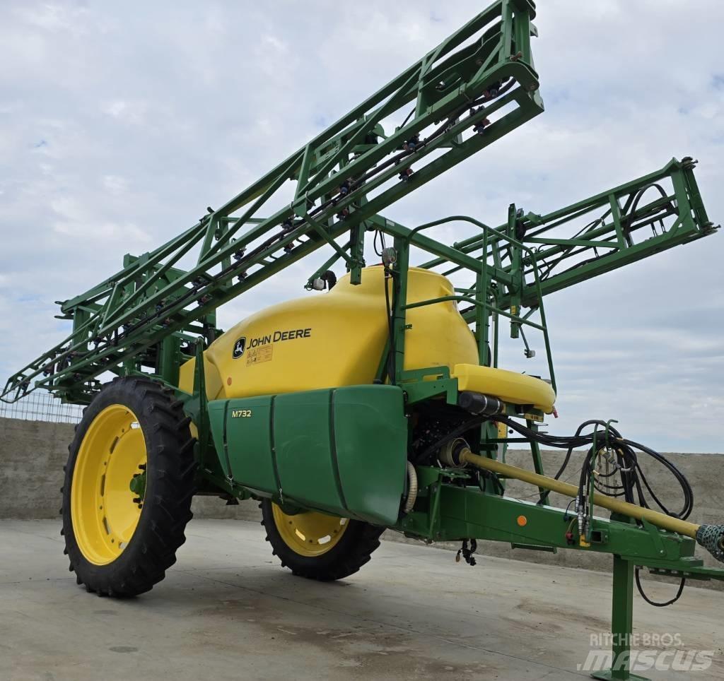 John Deere M 732 Pulverizadores rebocados