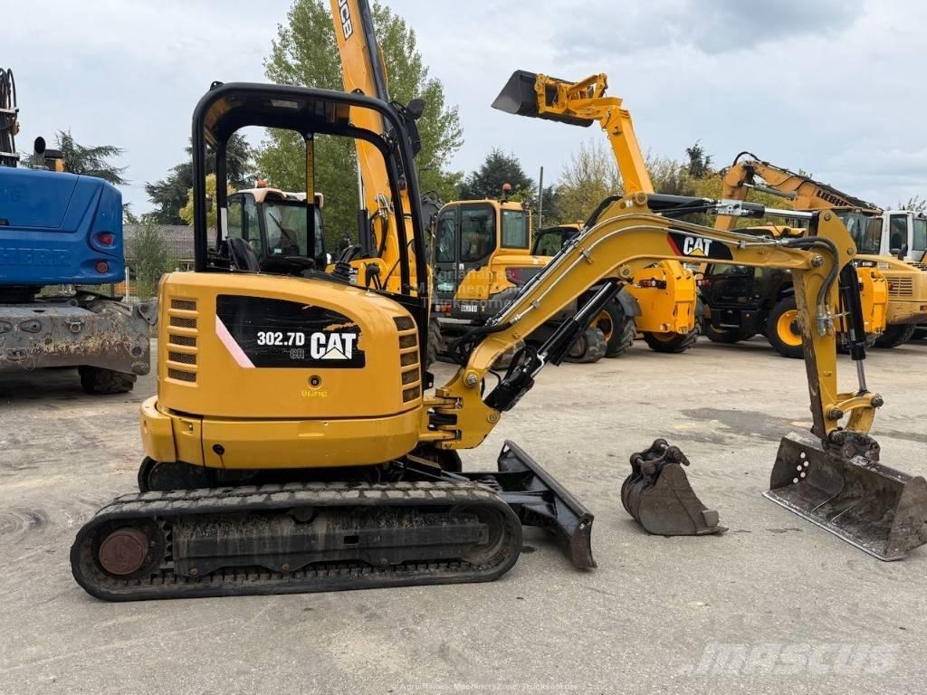 CAT 302.7 CR Mini Escavadoras <7t