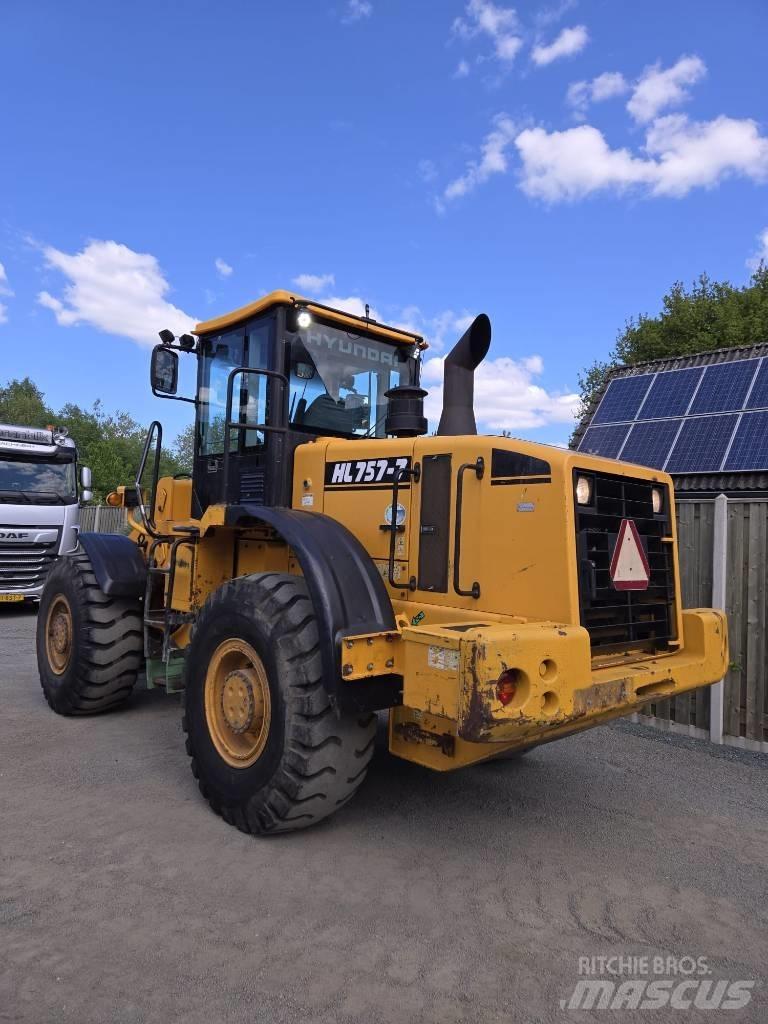 Hyundai HL 757-7 Pás carregadoras de rodas
