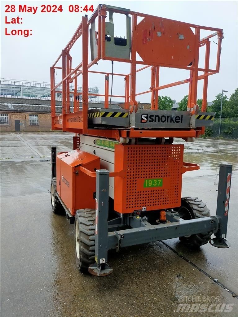 Snorkel S 3370 RT Elevadores de tesoura