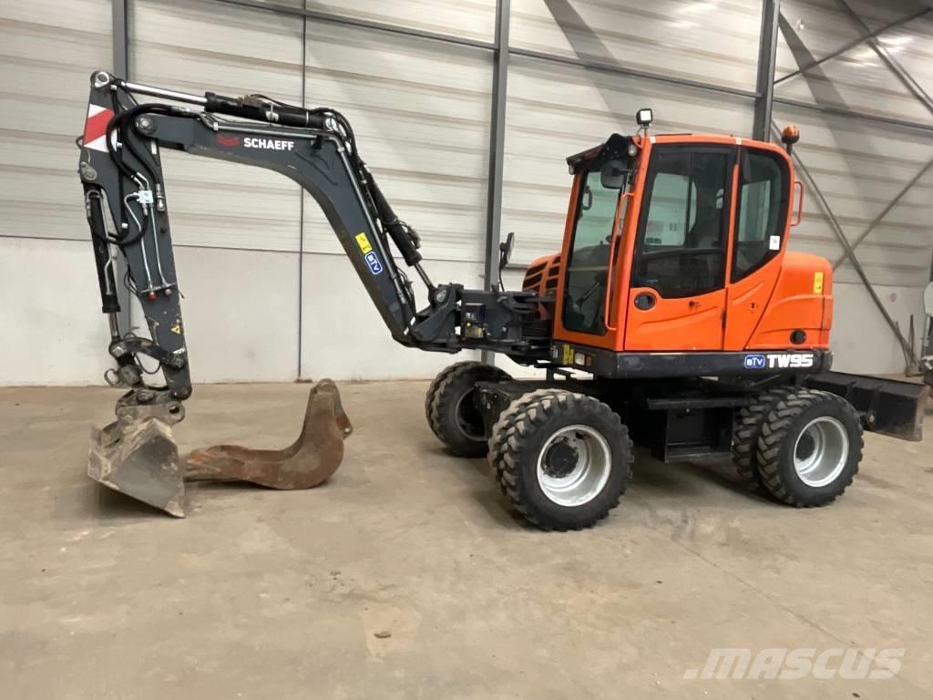 Yanmar TW 95 Escavadoras de rodas