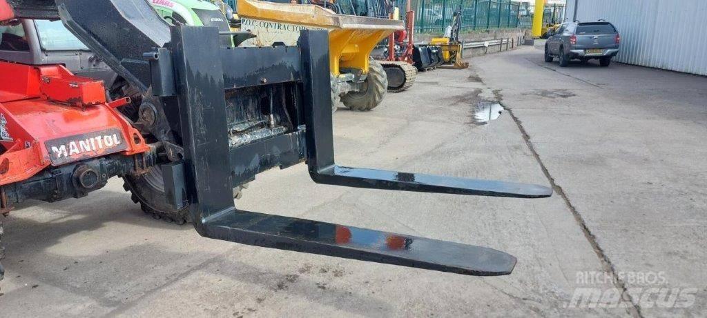 Manitou PFB Manipuladores telescópicos