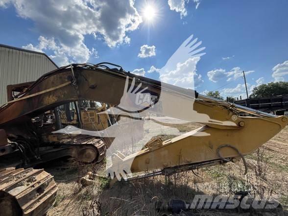 CAT 320 Escavadoras de rastos