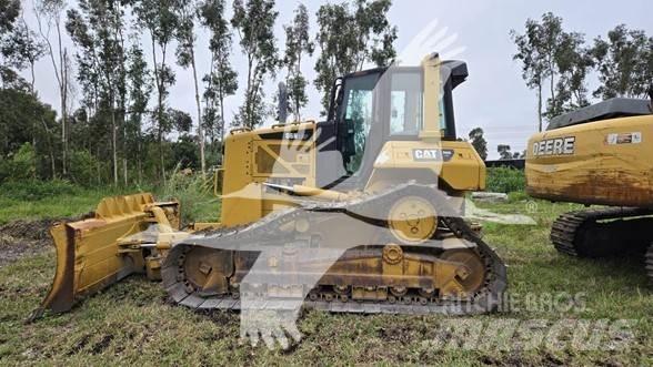 CAT D6N LGP Dozers - Tratores rastos
