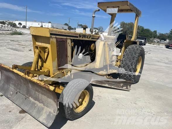 Huber M850A Motoniveladoras