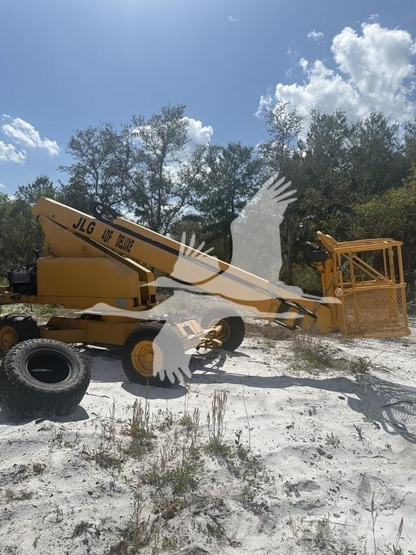 JLG 40F Elevadores braços articulados
