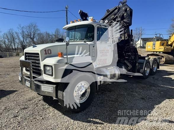 Mack RD688S Tractores (camiões)
