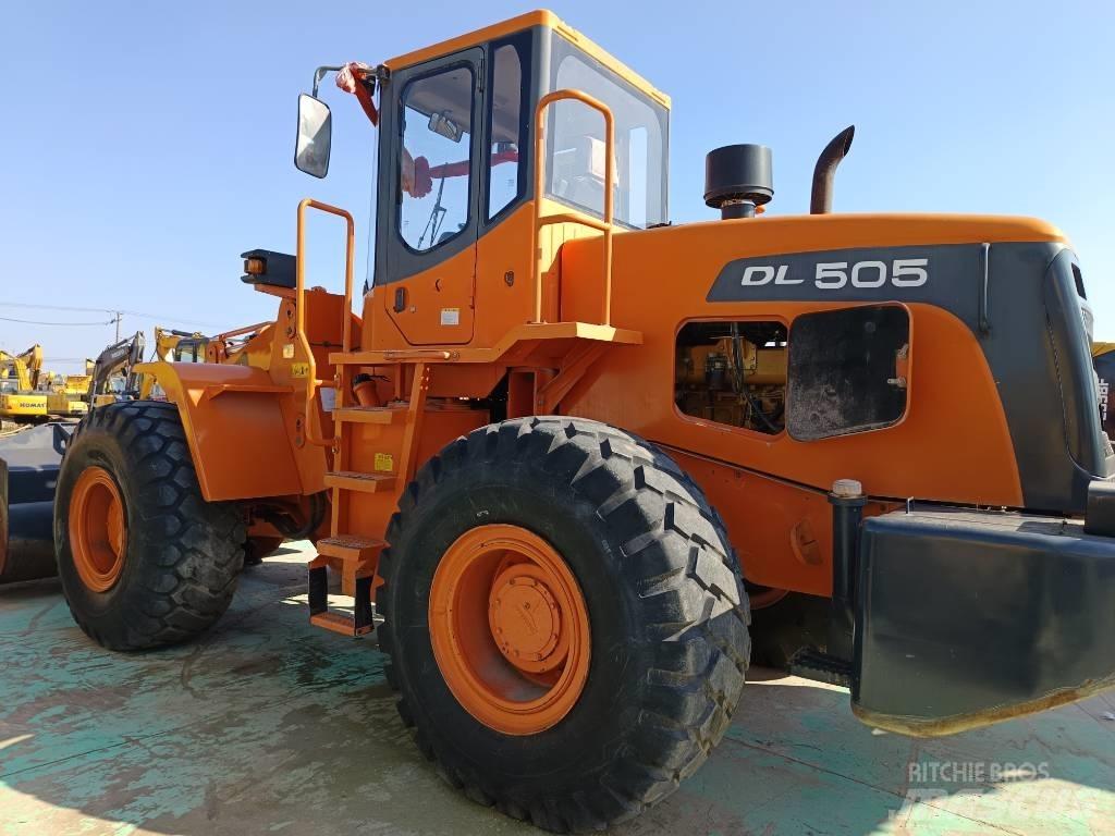 Doosan DL505 Pás carregadoras de rodas
