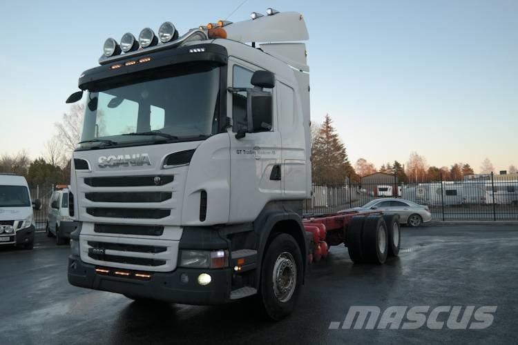Scania R 620 Camiões de chassis e cabine