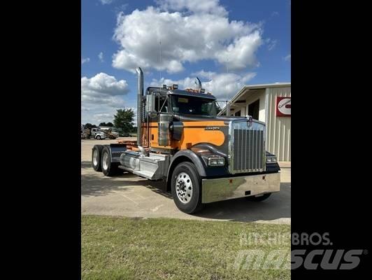 Kenworth W 900 Tractores (camiões)