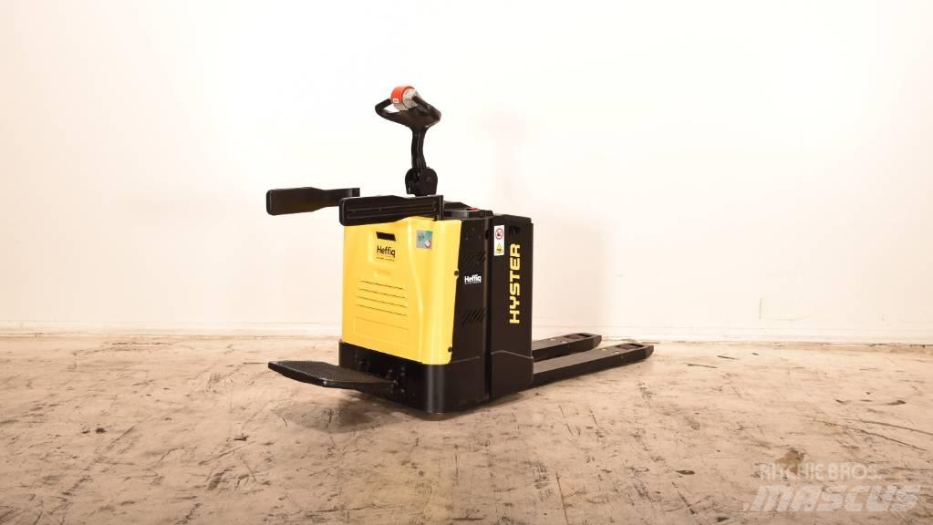 Hyster P 2.0 S Porta-paletes com plataforma