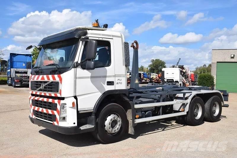 Volvo FM 370 Camiões Ampliroll