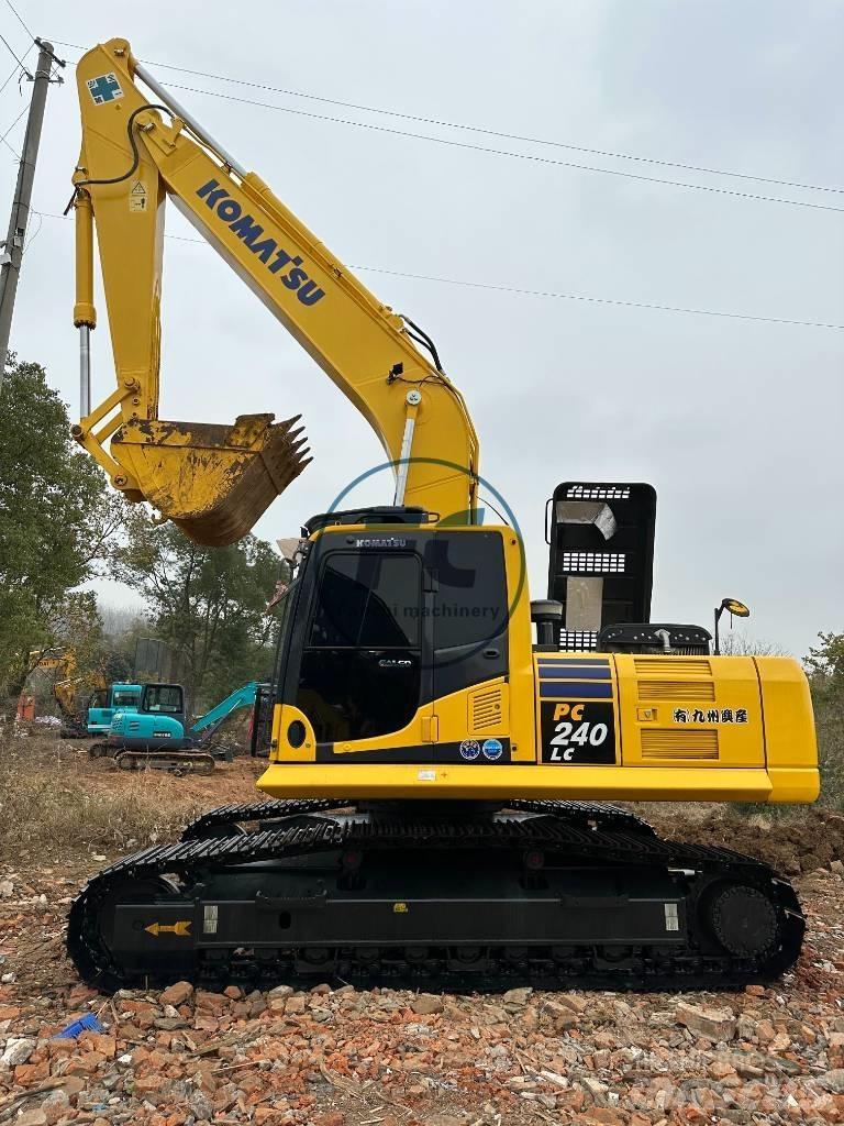 Komatsu PC 240-8 Escavadoras de rastos