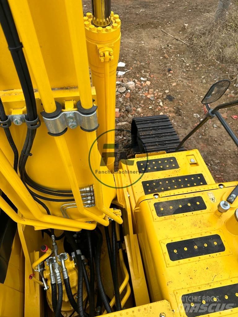 Komatsu PC 240-8 Escavadoras de rastos