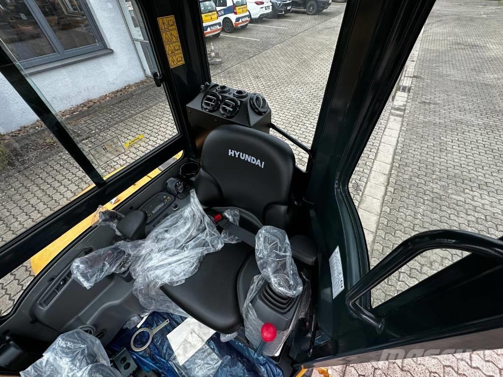 Hyundai R35Z 9A Mini Escavadoras <7t