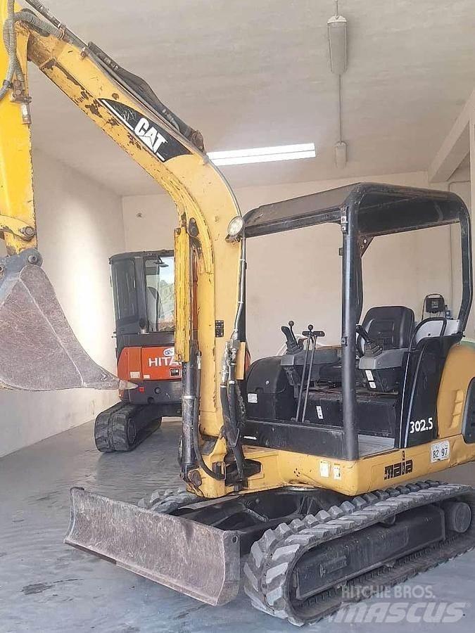 CAT 302.5 Mini Escavadoras <7t