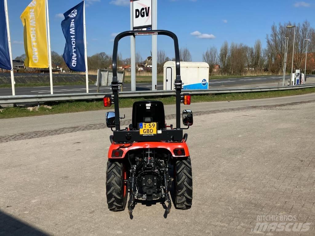 Kioti CS 2520 HST Tratores Agrícolas usados
