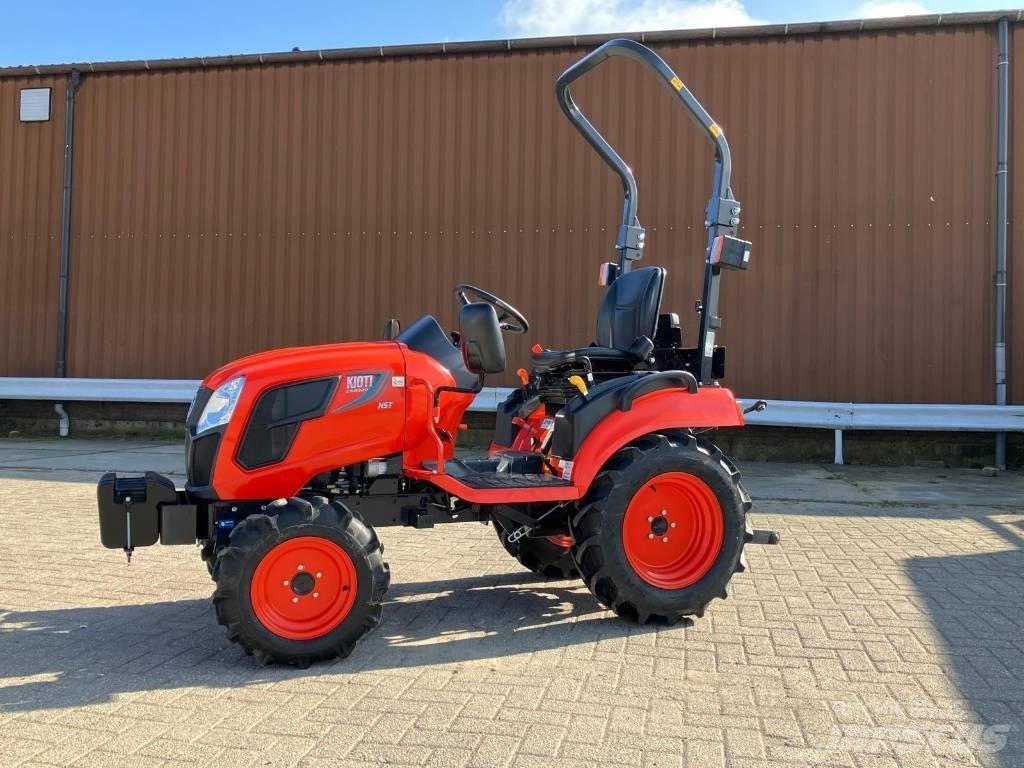 Kioti CS 2520 HST Tratores Agrícolas usados