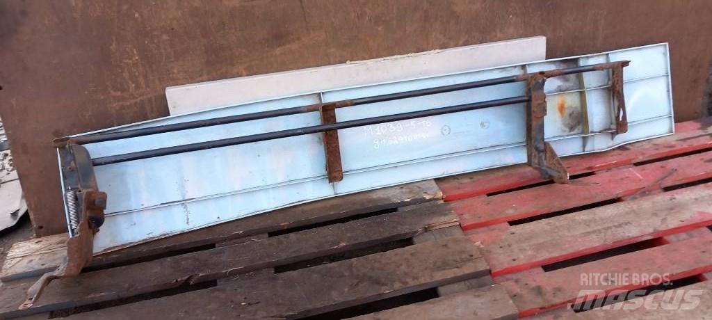 MAN TGA.     81629100144 Cabines e interior
