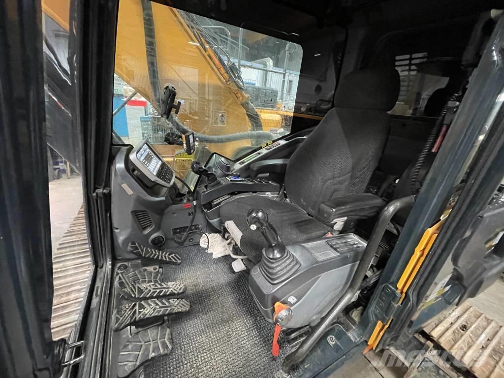 Hyundai HX 260 L Escavadoras de rastos