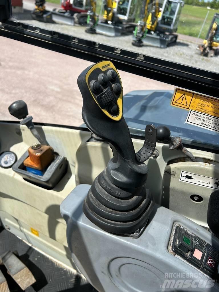 Wacker Neuson 6503 Escavadoras de rodas