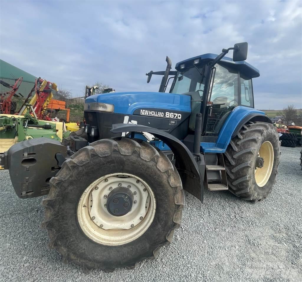 New Holland 8670 Tratores Agrícolas usados