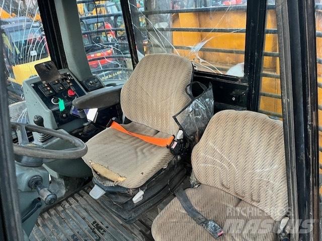 JCB 714 Camiões articulados