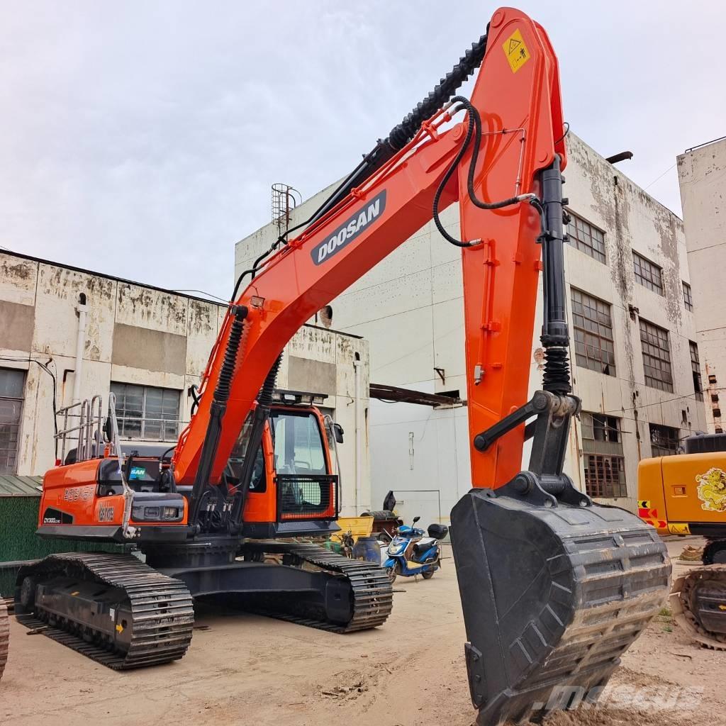 Doosan DX 300 Escavadoras de rastos