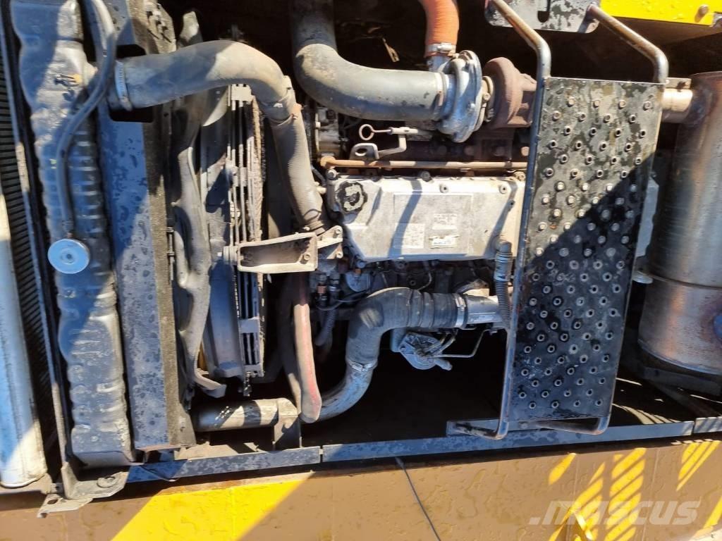 CASE CX 330 LC Escavadoras de rastos