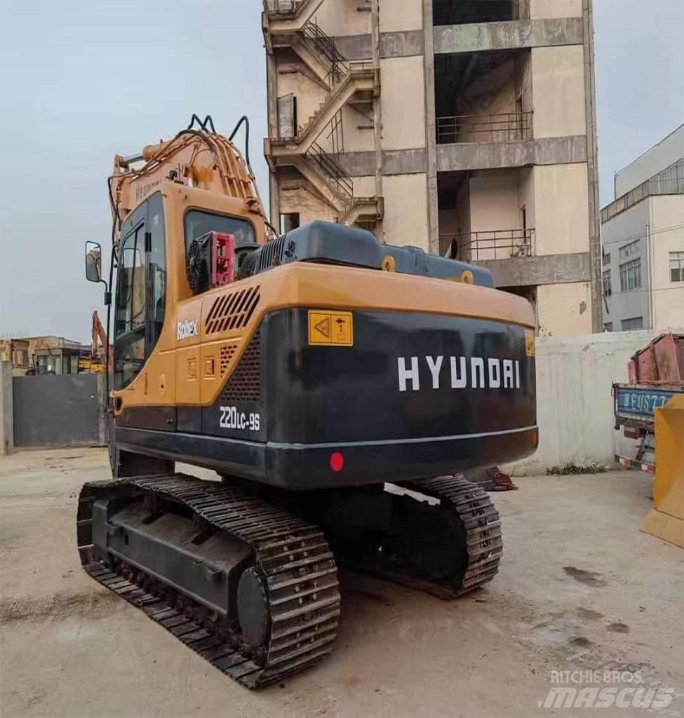 Hyundai R220LC-9S Escavadoras de rastos