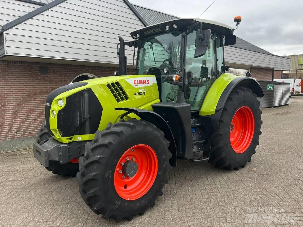 CLAAS Arion 610 CIS Tratores Agrícolas usados