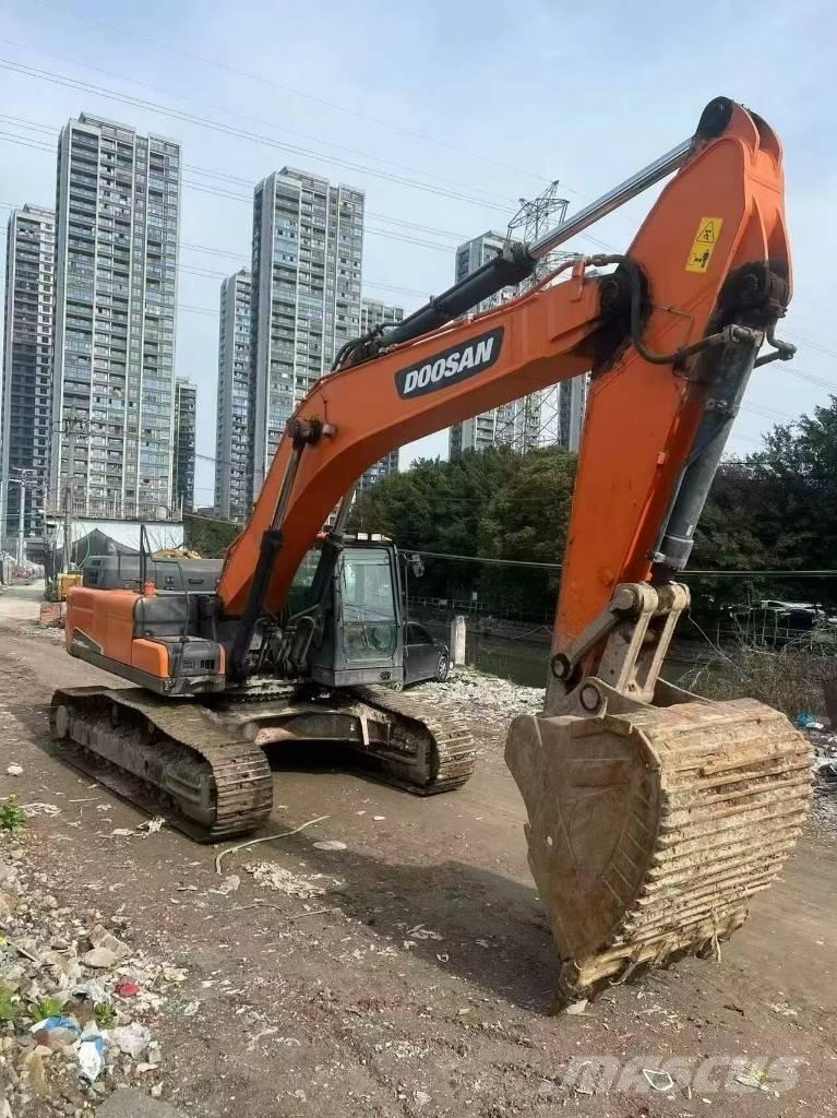 Doosan DX420LC Escavadoras de rastos