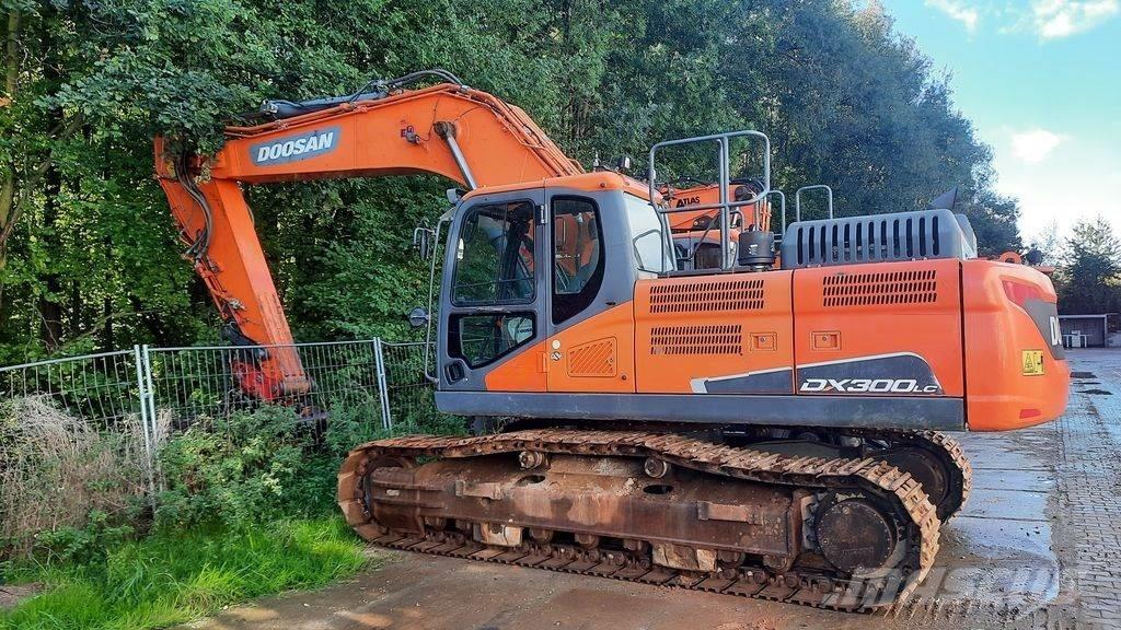 Doosan DX 300 LC-5 Escavadoras de rastos