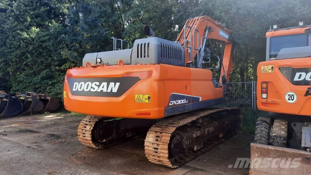 Doosan DX 300 LC-5 Escavadoras de rastos