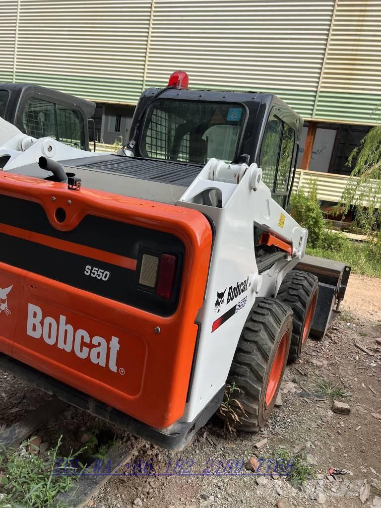 Bobcat S550 Carregadoras de direcção deslizante