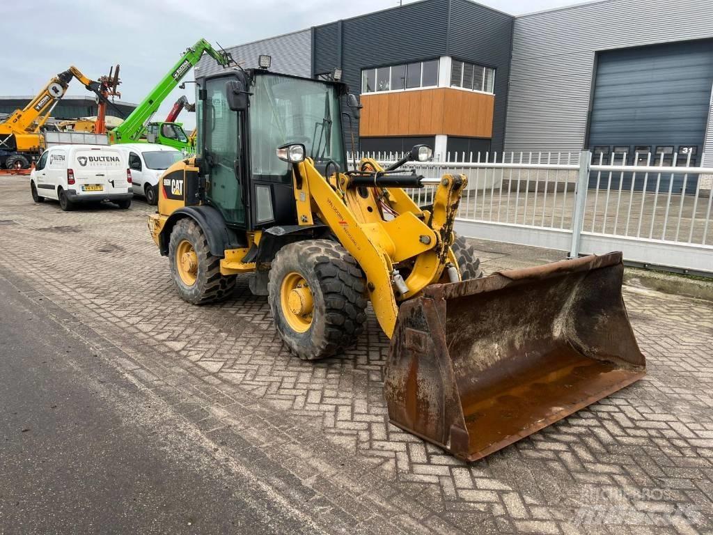 CAT 906 M Pás carregadoras de rodas