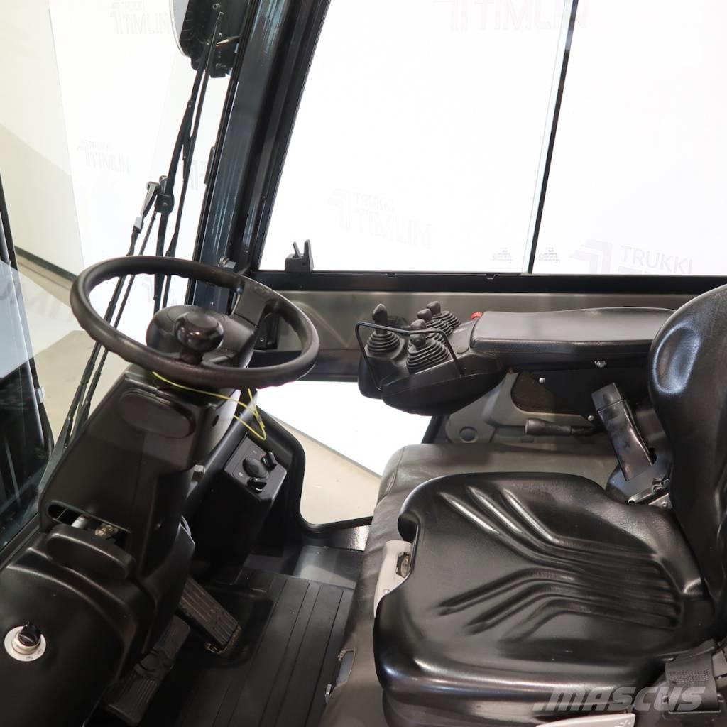 Toyota 8FBMKT30 Empilhadores eléctricos