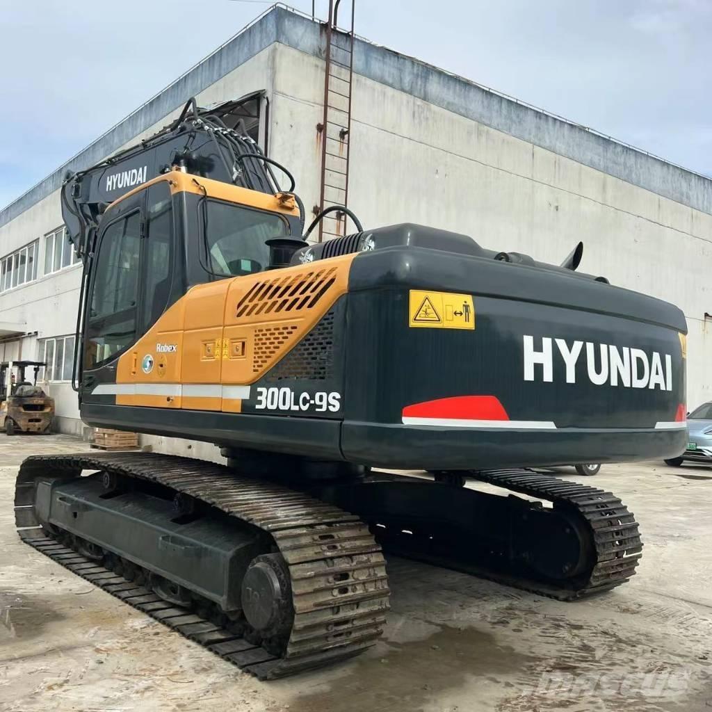 Hyundai R300LC-9S Escavadoras de rastos