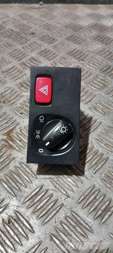 Scania R 440   1900317 Cabines e interior