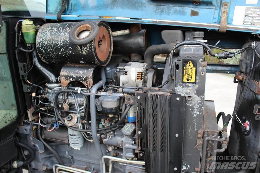 Ford 6640 2WD Tratores Agrícolas usados